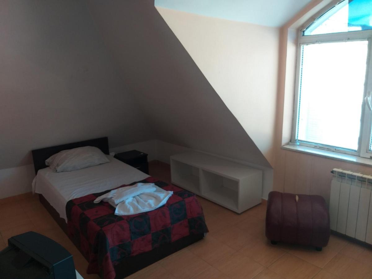 Bon Bon Hotel 3*